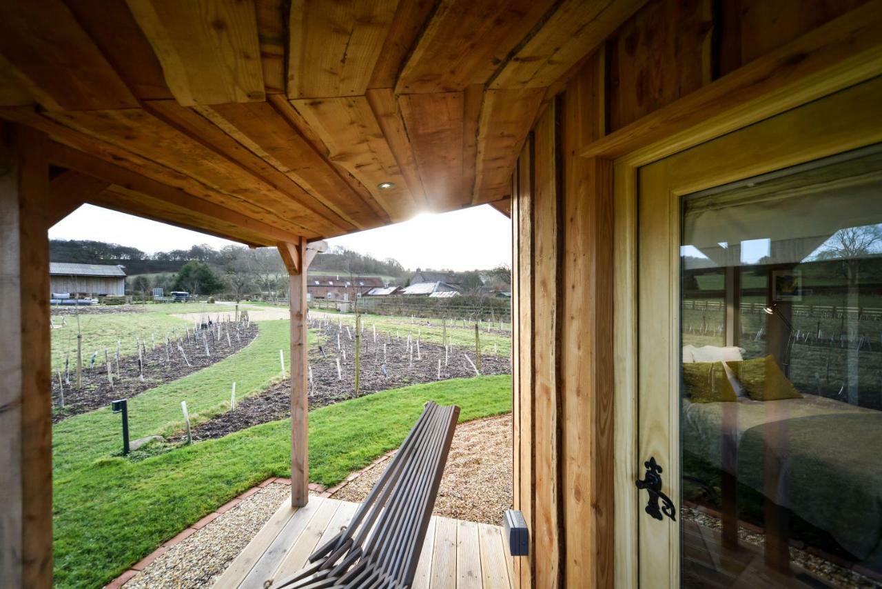 Nether Farm Roundhouses - Henmore Water & Sturston Winds With Hot Tubs - Bradley Wood No Hot Tub Ashbourne  Exterior photo