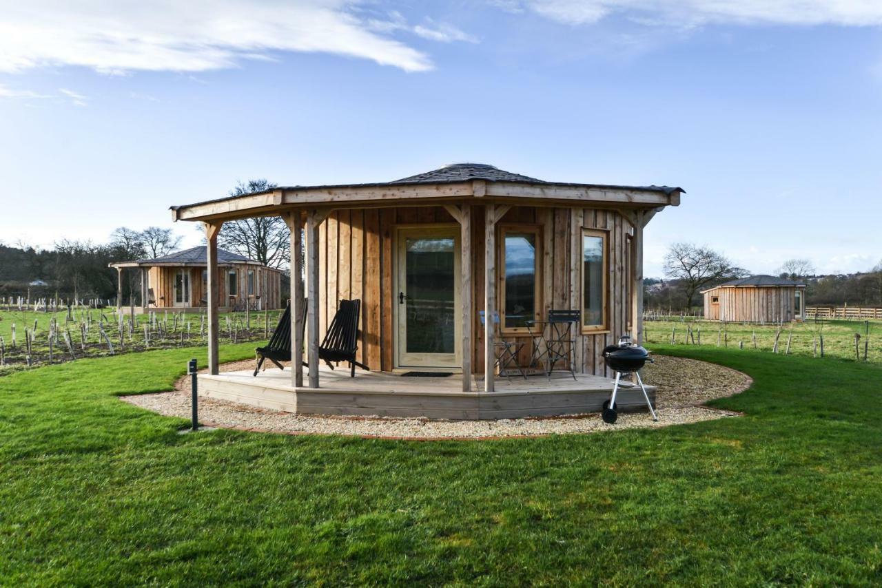 Nether Farm Roundhouses - Henmore Water & Sturston Winds With Hot Tubs - Bradley Wood No Hot Tub Ashbourne  Exterior photo